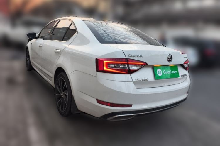 Used Skoda Octavia 2019 TSI280 DSG Luxury Edition
