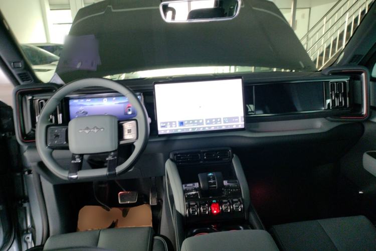 Used Formula Leopard 5 2023 Navigator Edition