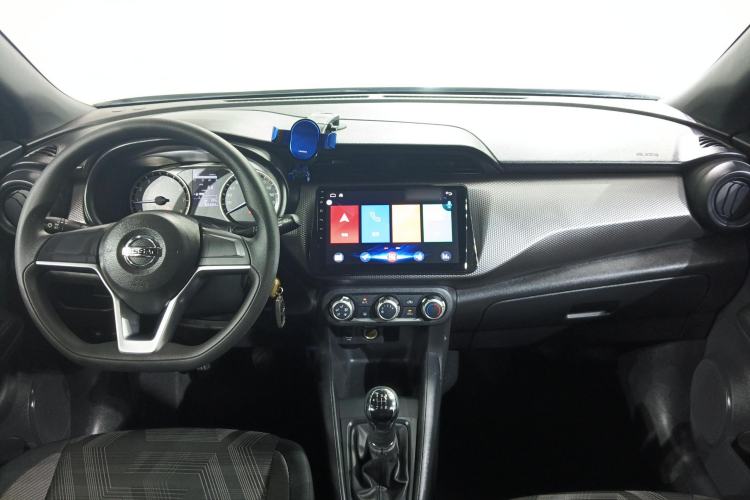 Used Nissan Kicks 2020 1.5L XE Manual Cool Edition
