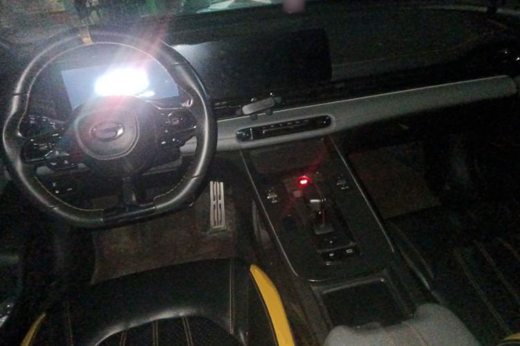 Used GAC Trumpchi EMPOW 2021 270T DCT J16 Version Center Console