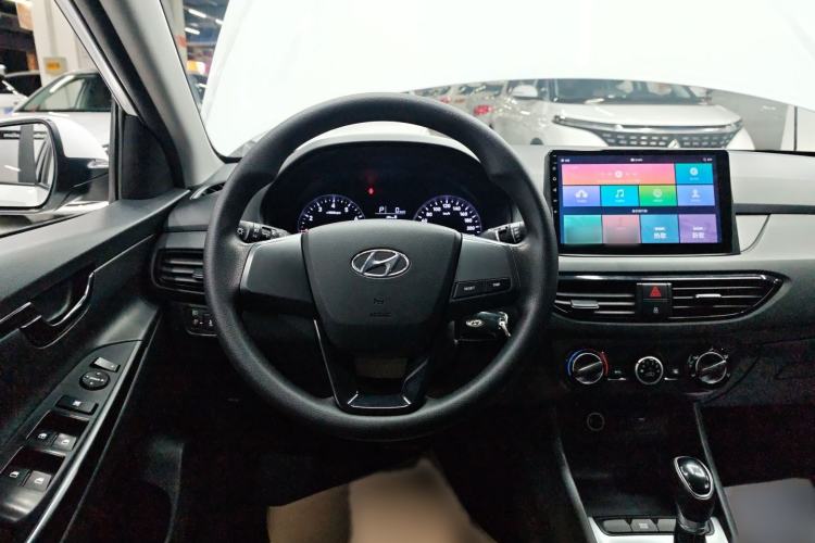 Used Hyundai Celesta 2018 1.6L Automatic GL Enjoyment Edition China VI compliant