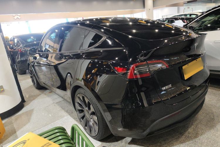 Used Tesla Model Y 2022 Performance High-Performance All-Wheel-Drive Version
