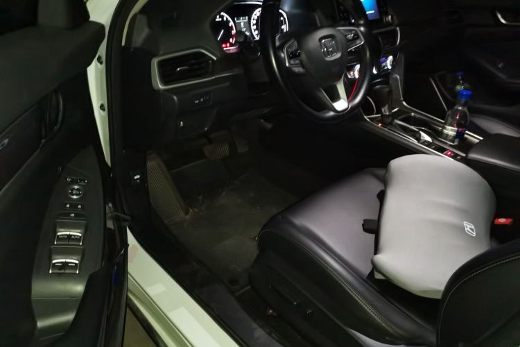 Used Honda Accord 2018 260TURBO Elite Edition China VI Driver Seat