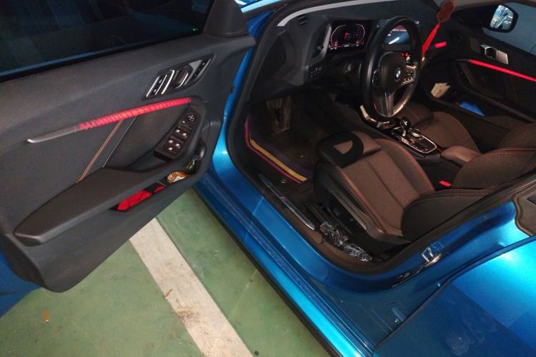 Used BMW 2 Series 2023 225i Four-Door Coupe M Sport Package Driver Seat