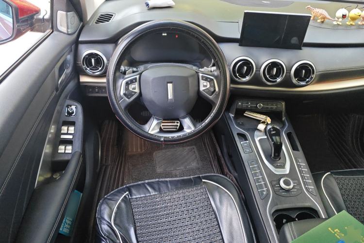 Used Wey VV6 2018 2.0T Two-Wheel-Drive Ultra-Luxury Version China V Standard Steering Wheel