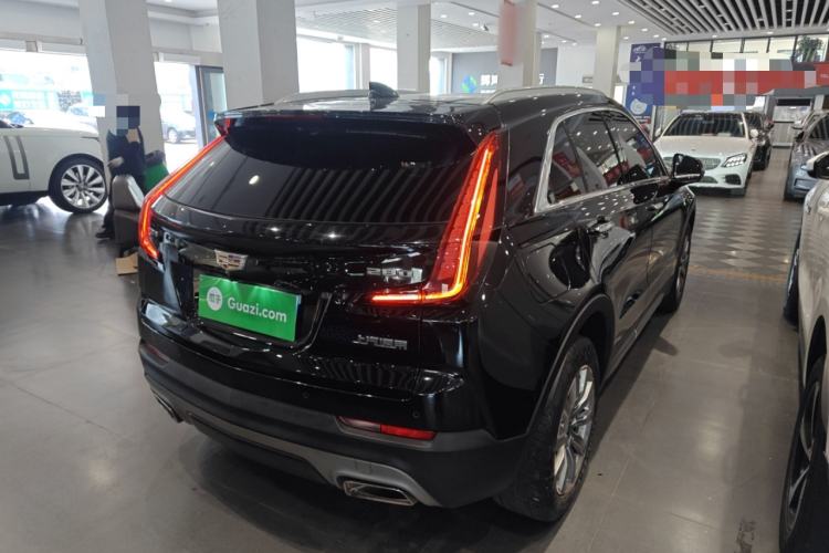 Used Cadillac XT4 2020 28T Two-Wheel-Drive Leading Version