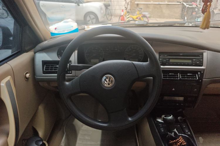 Used Volkswagen Santana Vista 2008 1.8L Manual Comfort Edition
