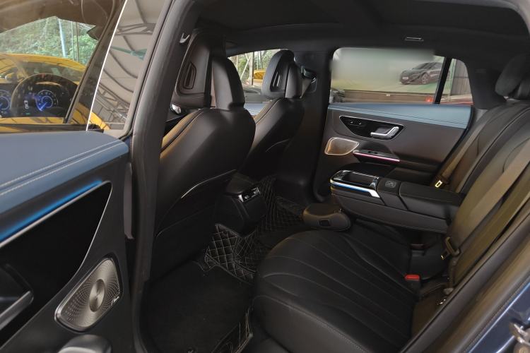 Used Mercedes-Benz EQE 2022 350 First Edition Special Version Left Rear Seat