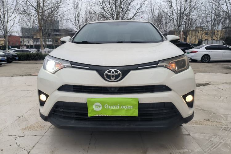 Used Toyota RAV4 2016 2.0L CVT Two-Wheel Drive Fashion Edition China V Standard