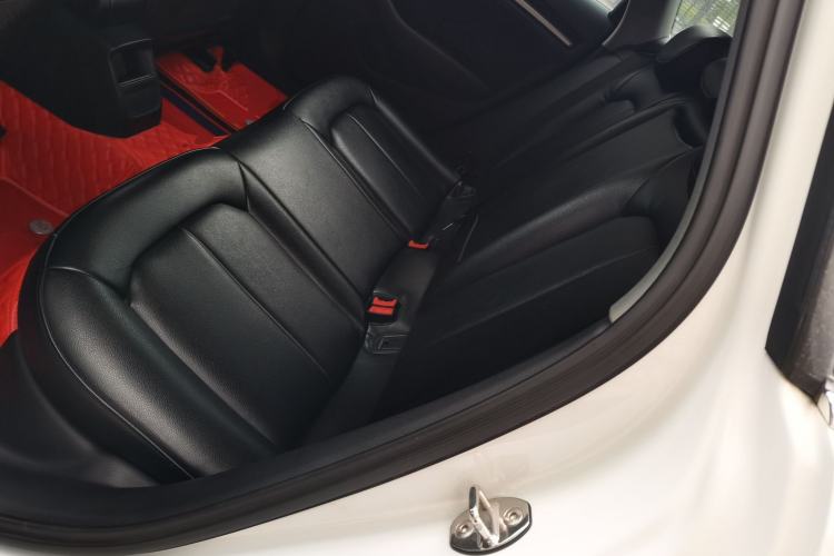 Used Audi A3 2019 Sportback 35 TFSI Ambition China VI Left Rear Seat