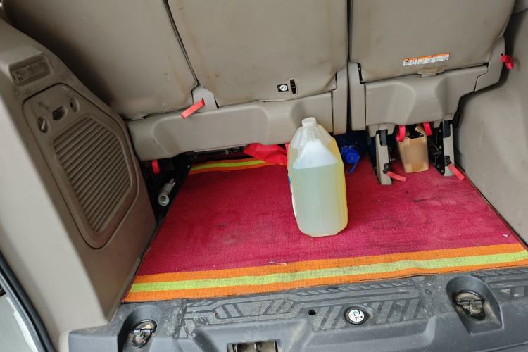 Used Ford Transit 2019 2.0T Diesel Commercial & Travel Short Wheelbase Low-Roof 9-Seater China VI Trunk