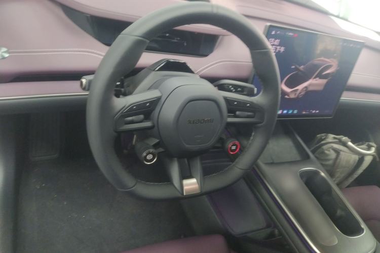 Used Xiaomi Auto SU7 2024 Four-Wheel Drive Ultra-Long Range Advanced Intelligent Driving Max Edition Steering Wheel
