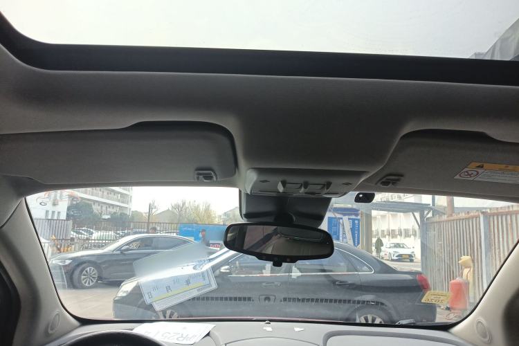 Used Chevrolet Trax 2014 1.4T Automatic Two-Wheel Drive Luxury Model Headliner