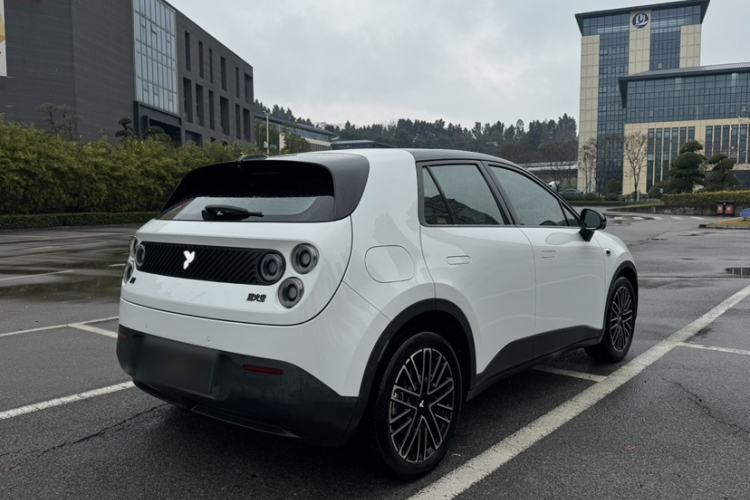 Used firefly firefly 2025 Illuminated Edition