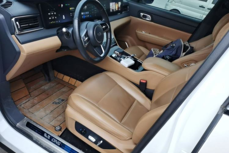 Used Li Auto ONE 2021 Extended-Range 6-Seater Version Left Front Seat