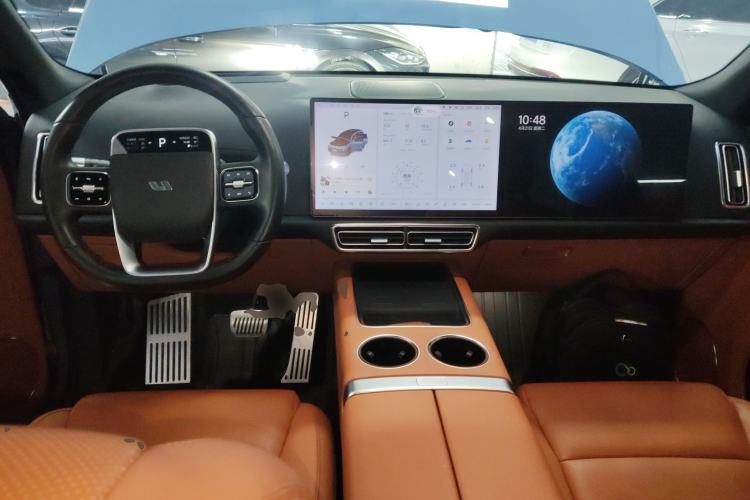 Used Li Auto L8 2023 Pro Model
