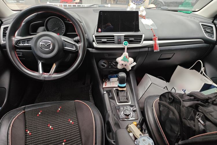 Used Mazda Mazda 3 Axela 2019 Cloud-Controlled Version Sedan 1.5L Automatic Comfort Trim China VI Standard
