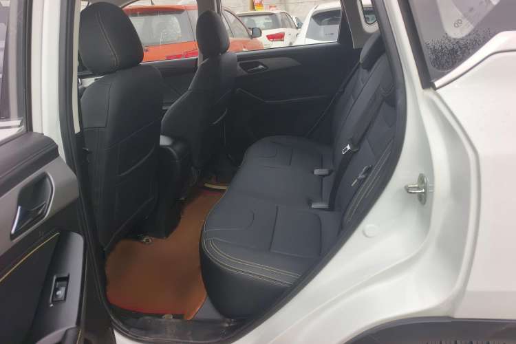 Used BAIC Beijing X3 2021 1.5T Manual Glory Edition
