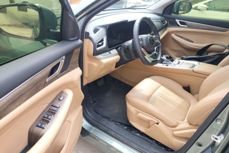 Used Landian E5 2023 1.5L DE-i 100KM Enjoyment Version 5 Seats