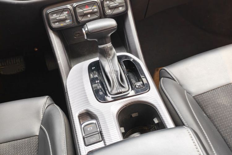 Used GAC Trumpchi GS3 2021 POWER 270T Automatic Dynamic Edition Gear Lever