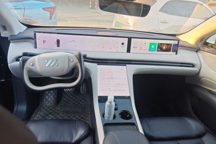 Used IM LS7 2023 90 kWh Elite All-Wheel-Drive Version