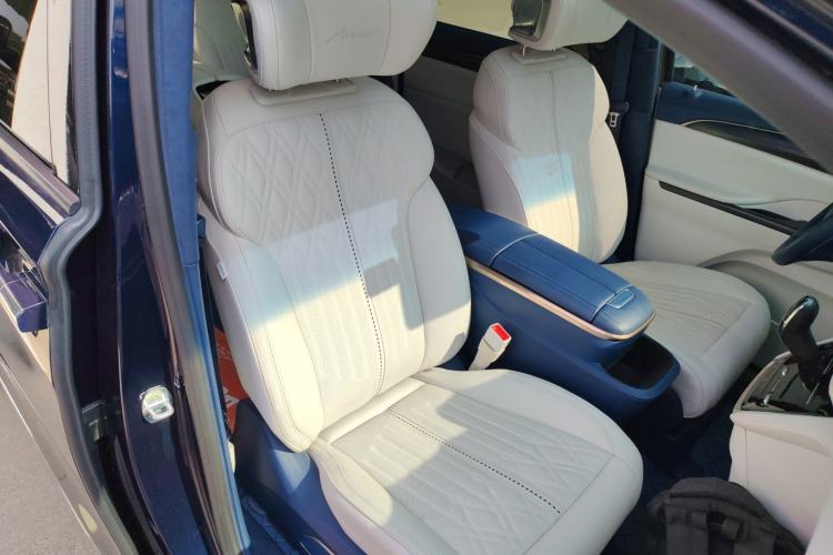 Used Buick GL8 2022 Avenir Avia Four-Seat Prestige Edition