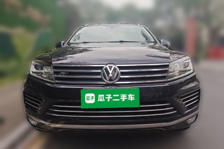 Used Volkswagen Touareg 2018 3.0 TSI Glory Collection Edition Front