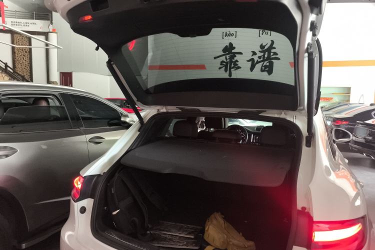 Used Porsche Macan 2018 Macan 2.0T