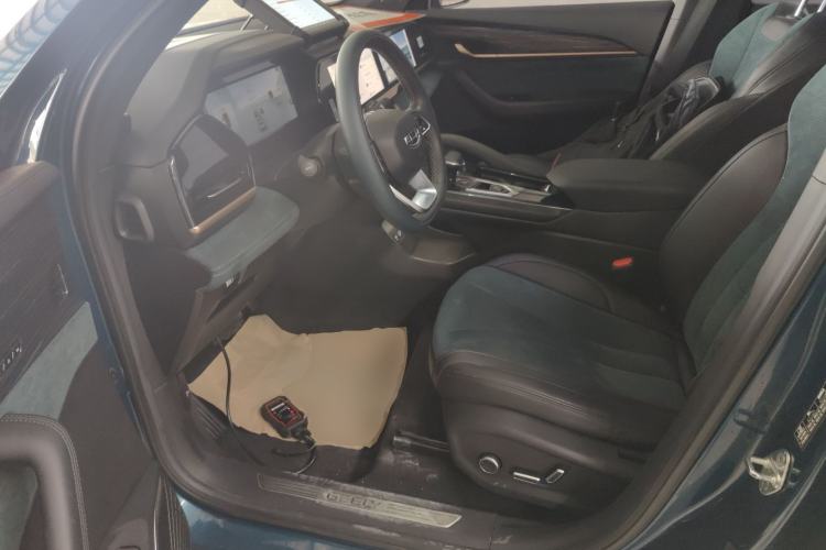 Used Geely Auto Monjaro L 2021 2.0TD DCT EVO Two-Wheel Drive Prestige Version Left Front Seat