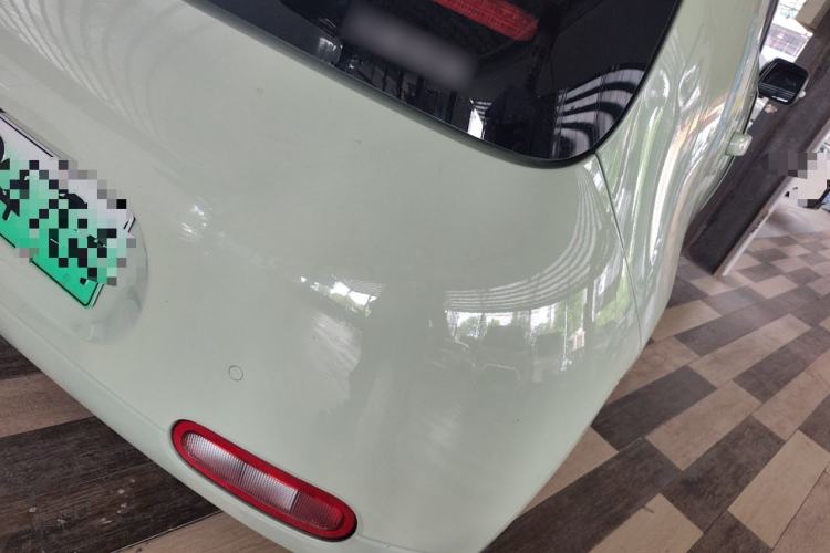 Used ORA White Cat 2022 Upgraded Model 305km Range Luxury Version Lithium-Ion Battery