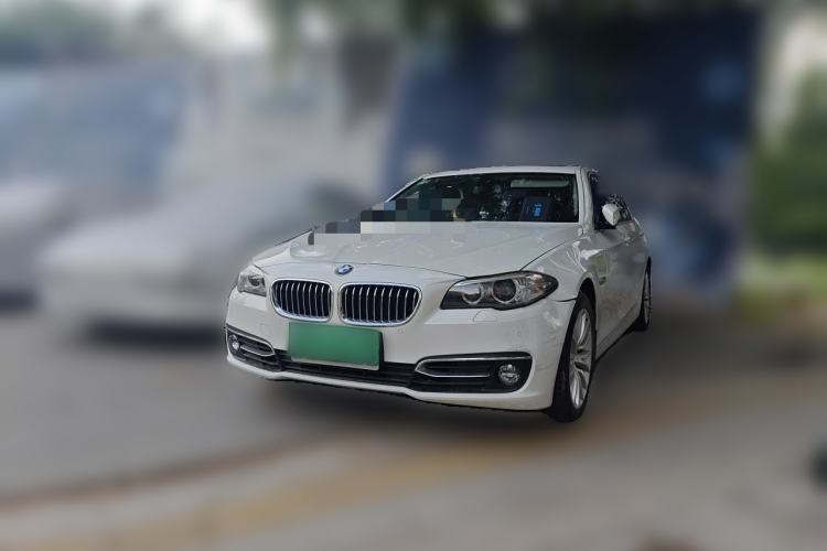 Used BMW 5 Series 2014 525Li Luxury Design Package