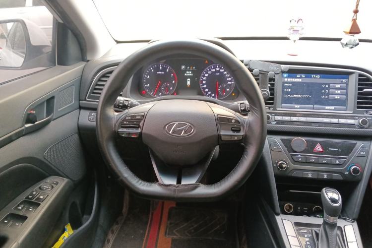 Used Hyundai Elantra (6th Generation / Lingdong) 2018 1.4T Dual-Clutch Xuan Dong · Dynamic Edition Steering Wheel