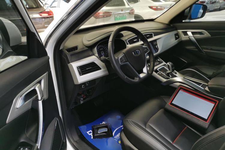 Used Geely Auto Emgrand X7 Sport 2020 1.8TD DCT Two-Wheel Drive Smart Connect 4G-Enabled Version