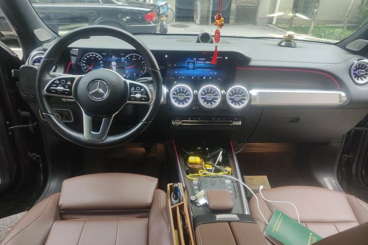 Used Mercedes-Benz GLB 2022 GLB 220 Dynamic Edition Center Console