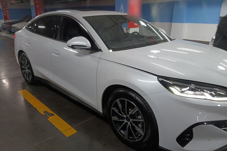 Used BYD Seal 06 New Energy 2024 DM-i 120KM Luxury Model Front Right 45 Deg