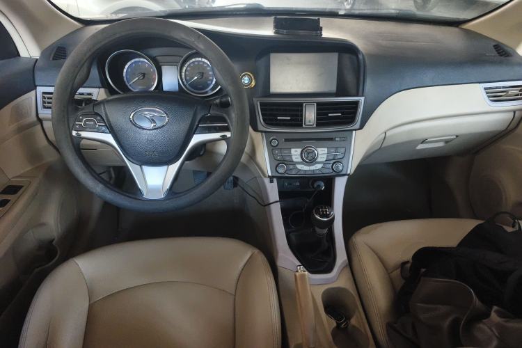 Used Soueast V5 Lingzhi 2012 1.5L Manual Flagship Edition
