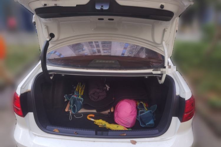 Used Volkswagen Sagitar 2015 230TSI Automatic Comfort Version
