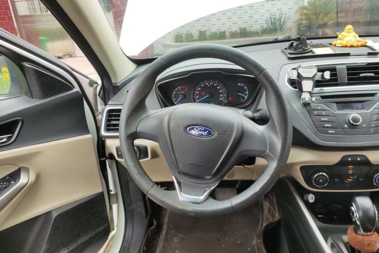 Used Ford Escort 2017 Revised Version 1.5L Automatic Comfort Edition