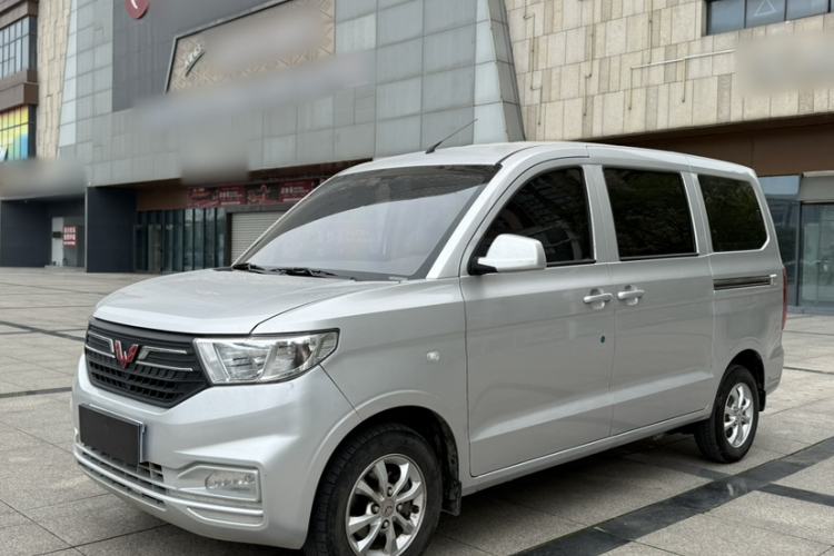 Used Wuling Hongguang V 2022 1.5L Enjoy Edition Electric-Powered LAR Front Left 45 Deg