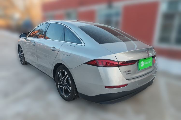 Used Roewe D7 2023 DMH 125km Superior Edition
