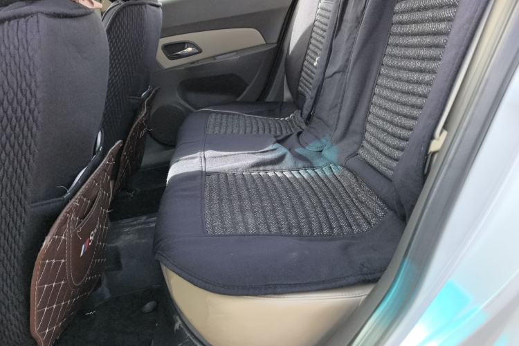 Used Chevrolet Cruze 2015 1.5L Classic SE AT
