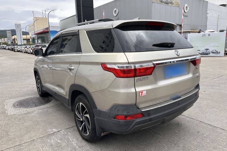 Used Dongfeng Fengon S560 2018 1.8L CVT Smart Connect 7-Seater