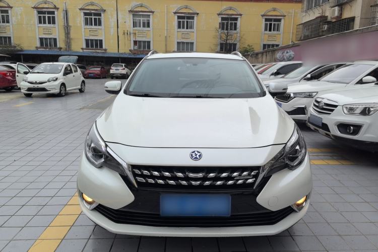 Used Venucia T90 2018 2.0L CVT Smart Connect Luxury Edition China V Standard
