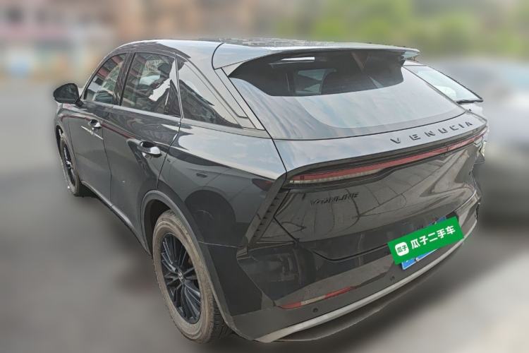 Used Venucia V 2022 260T Black Horse Edition · Idol Rear Left 45 Deg