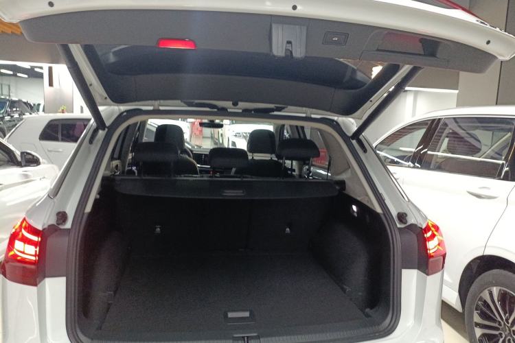 Used Volkswagen Tayron 2021 280TSI Two-Wheel Drive Luxury Smart Connectivity Version Trunk