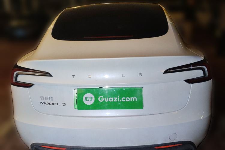 Used Tesla Model 3 2023 Rear-Wheel-Drive Version Exterior 4