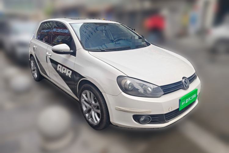 Used Volkswagen Golf 2012 1.6L Automatic Comfort Model Front Right 45 Deg