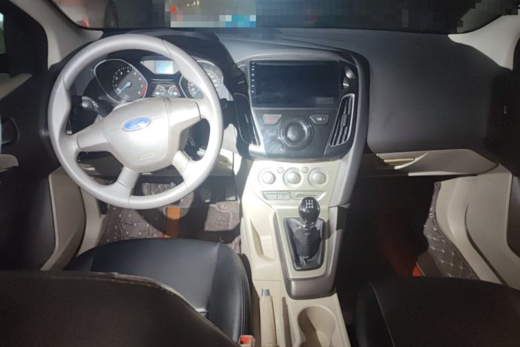 Used Ford Focus 2012 Sedan 1.6L Manual Comfort Model