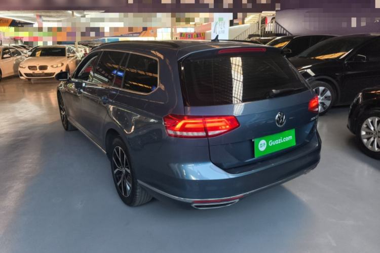 Used Volkswagen Variant 2018 380TSI Two-Wheel Drive Comfort Edition
