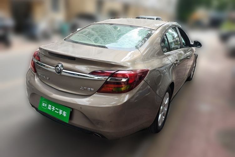 Used Buick Regal 2015 2.0L Leading Fashion Edition Rear Right 45 Deg